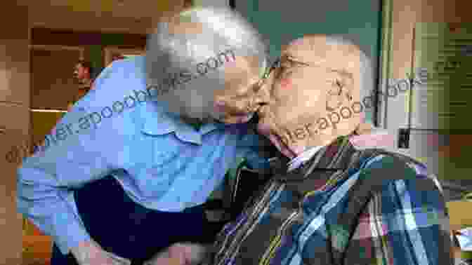 A Centenarian Couple Sharing A Moment Of Gratitude, Symbolizing The Power Of Appreciation Hannah S Gift: Lessons From A Life Fully Lived